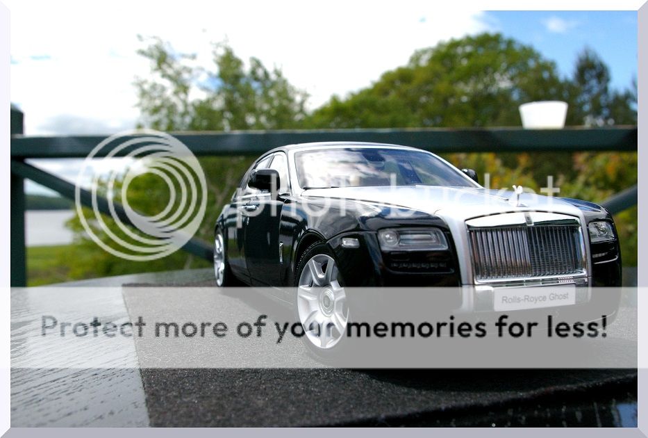 Mrs. Ellie At Her New Home In Maine. Rolls Royce Ghost DiecastXchange